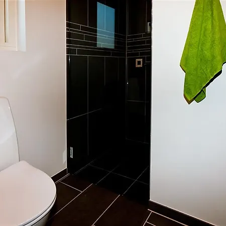 Four-bedroom Holiday In * Hals