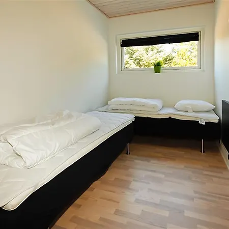 Feriehus Four-bedroom Holiday In *